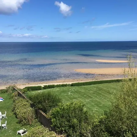 Elegant Manor Retreat Normandy, Cleaning Included Feriehus